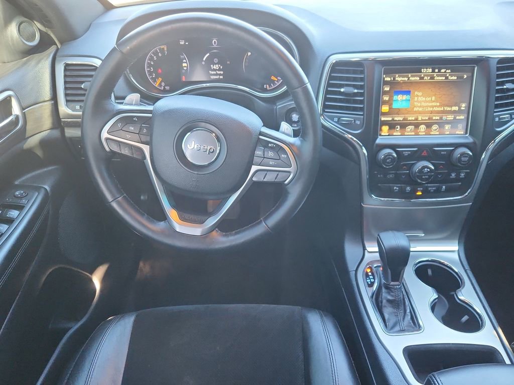 Used 2017 Jeep Grand Cherokee Altitude image 11