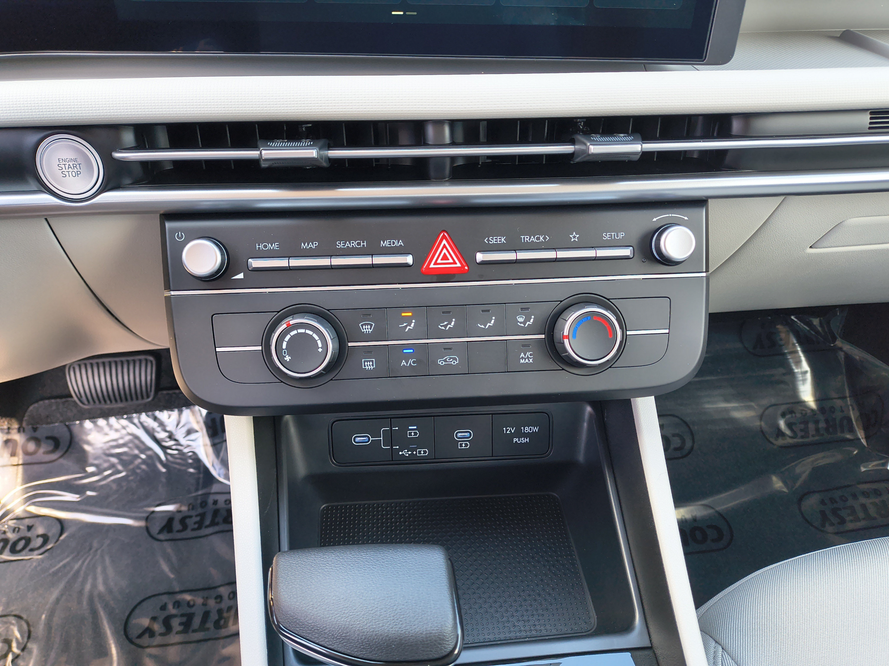 New 2026 Hyundai Tucson SE FWD image 23