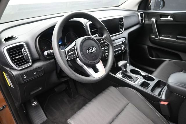 Used 2020 Kia Sportage LX FWD image 18