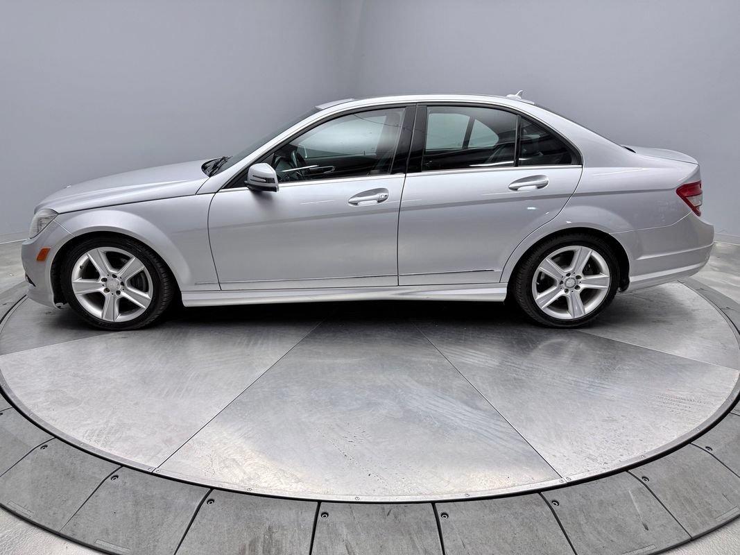 Used 2010 Mercedes-Benz C 300 4MATIC Sedan image 8