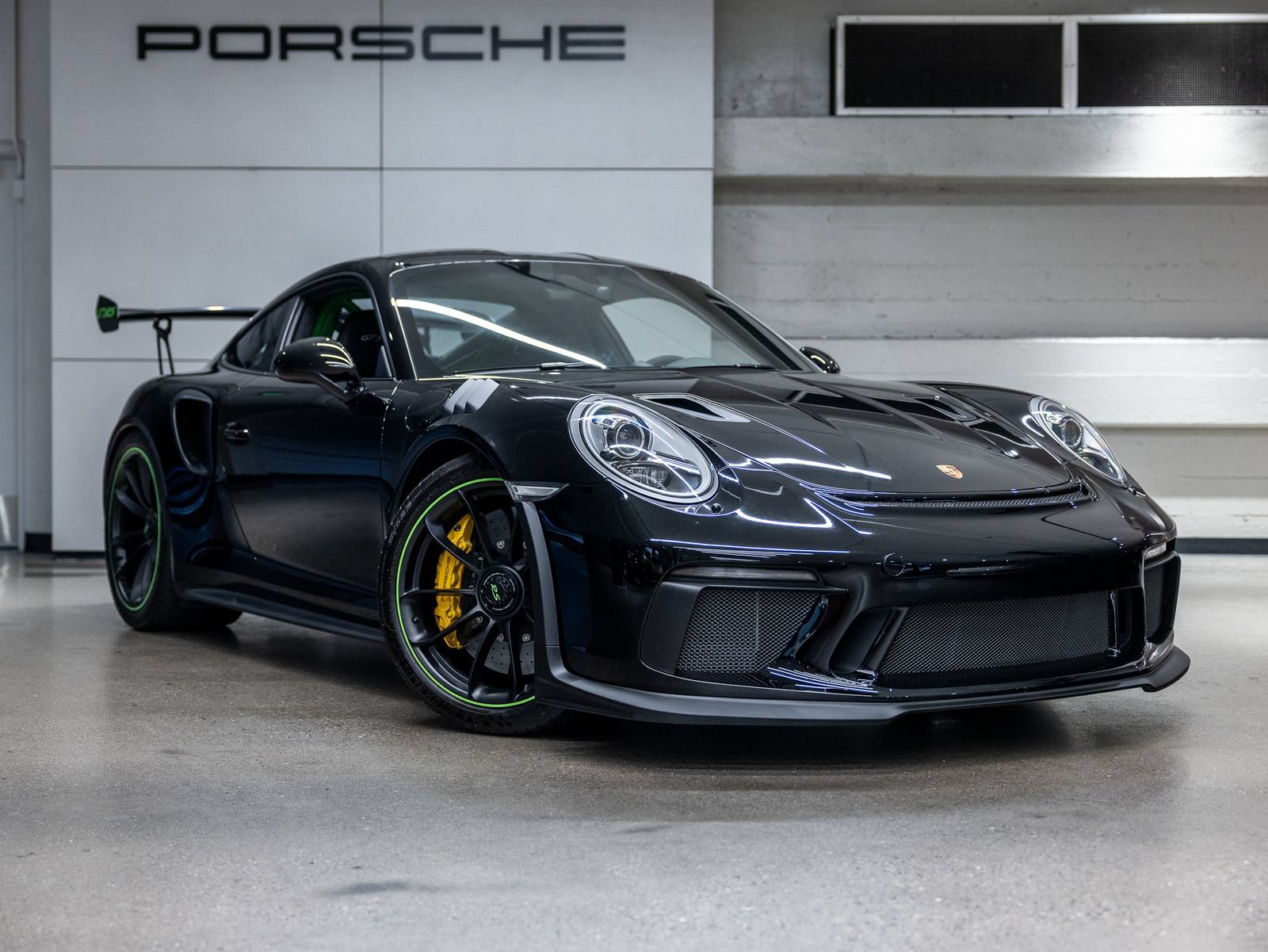 Certified 2019 Porsche 911 GT3 RS RWD image 11