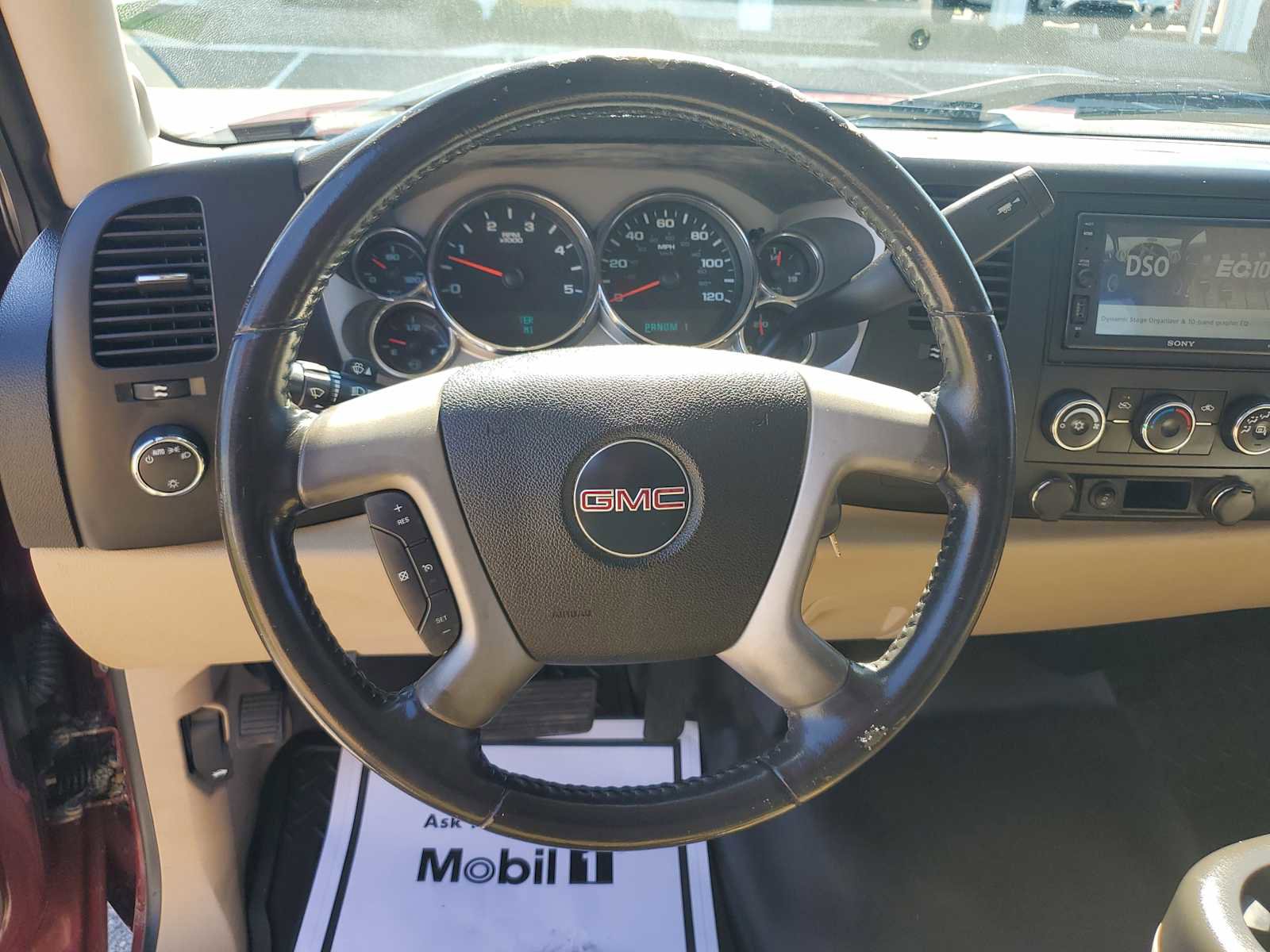 Used 2008 GMC Sierra 2500 SLE w/ Z71 Off-Road Package image 11