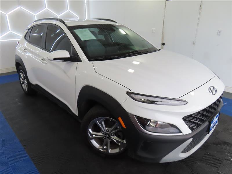 Used 2023 Hyundai Kona SEL image 5