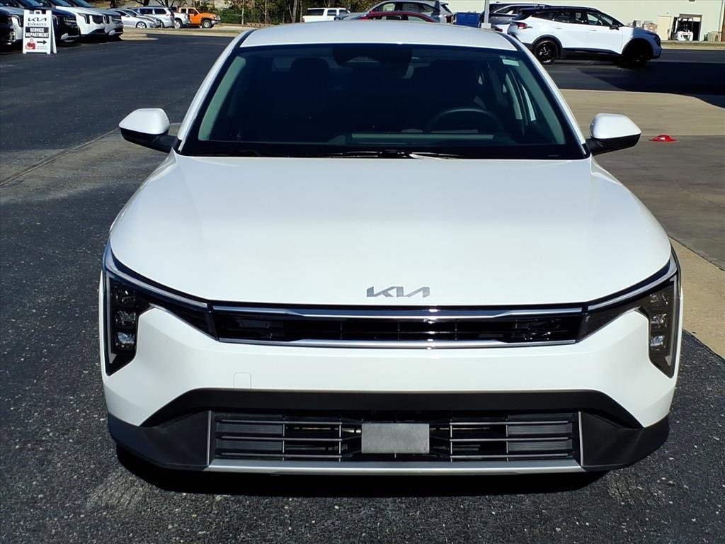 Used 2025 Kia K4 EX image 4