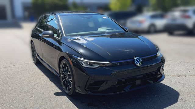 New 2026 Volkswagen Golf AWD/4WD image 2