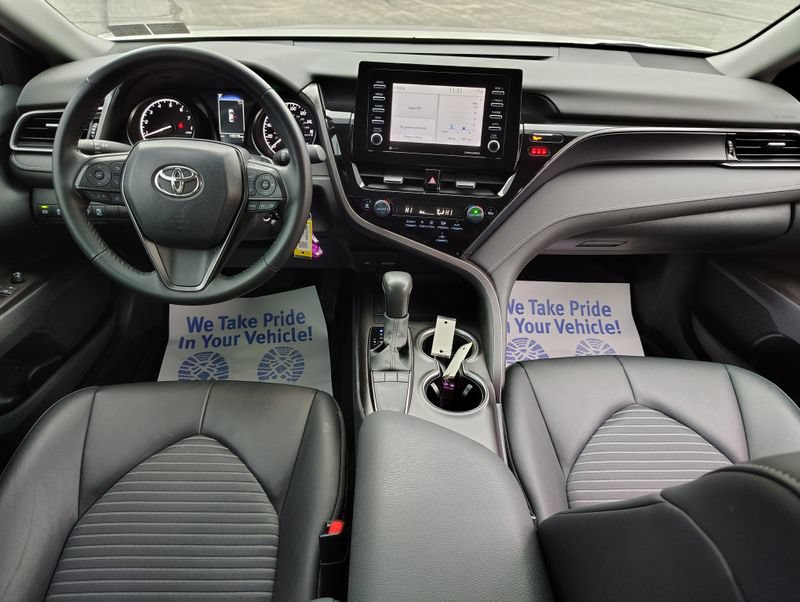 Used 2024 Toyota Camry SE FWD image 23