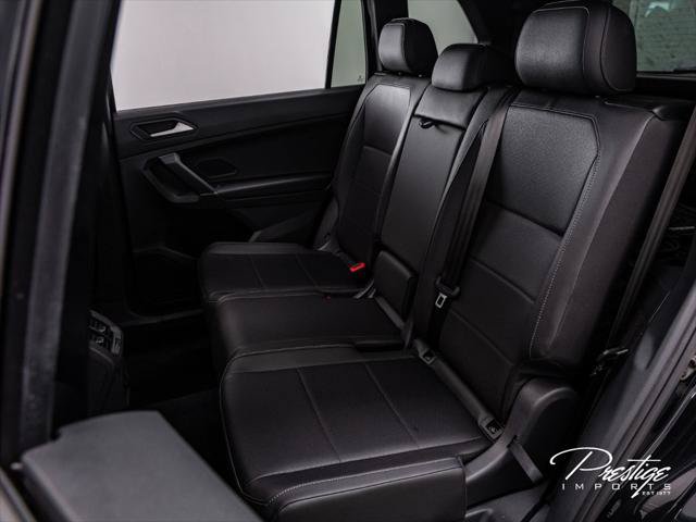 Used 2020 Volkswagen Tiguan SE R-Line FWD image 38