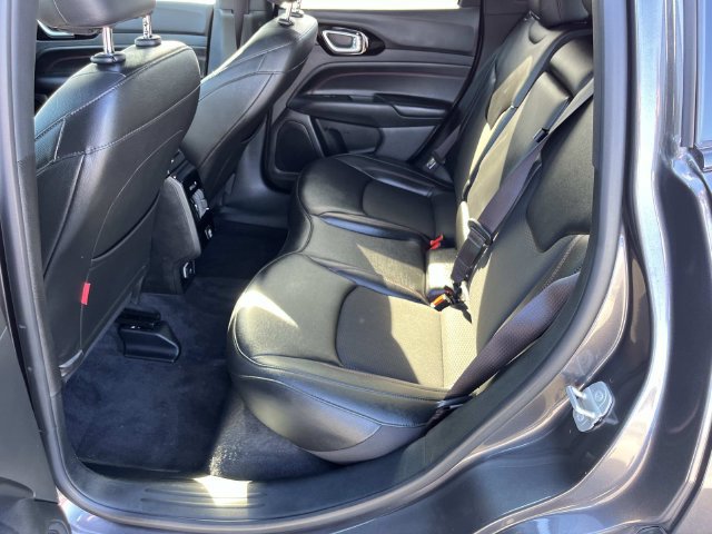 Used 2024 Jeep Compass Trailhawk AWD/4WD image 21