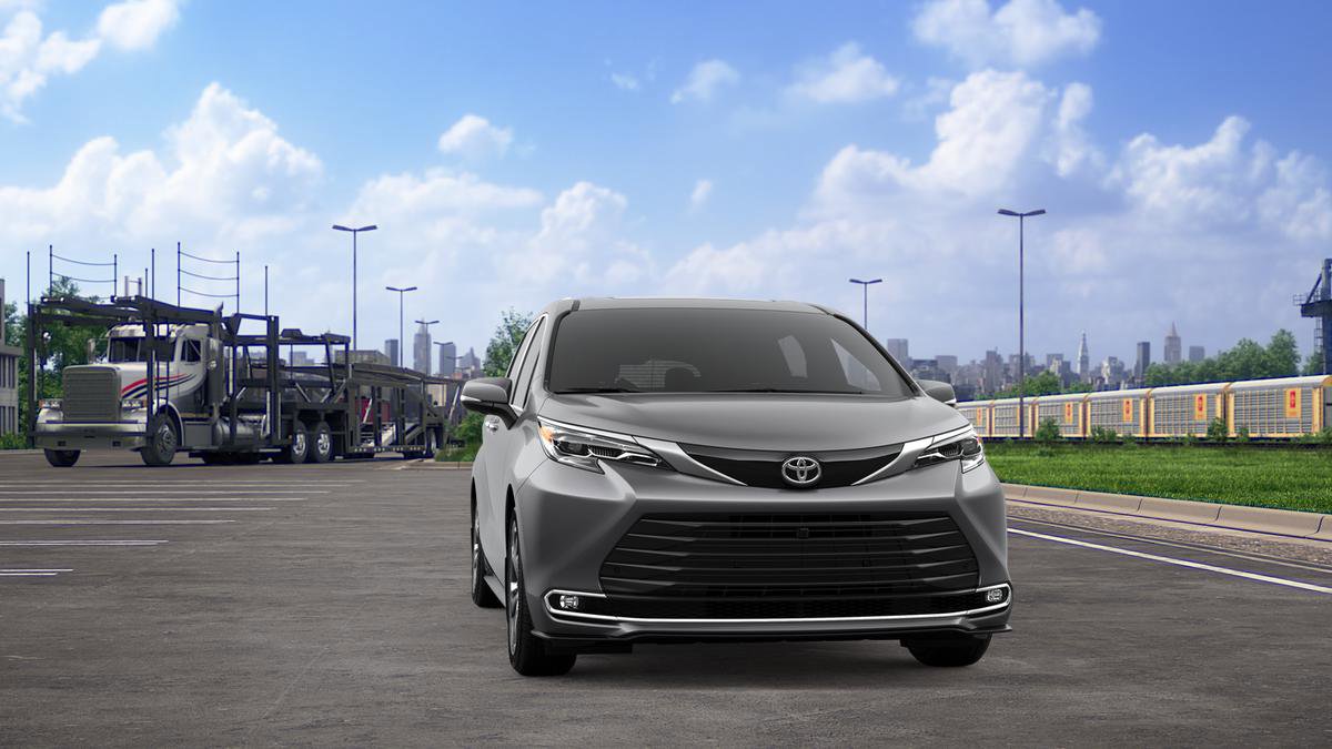 New 2026 Toyota Sienna Platinum image 18