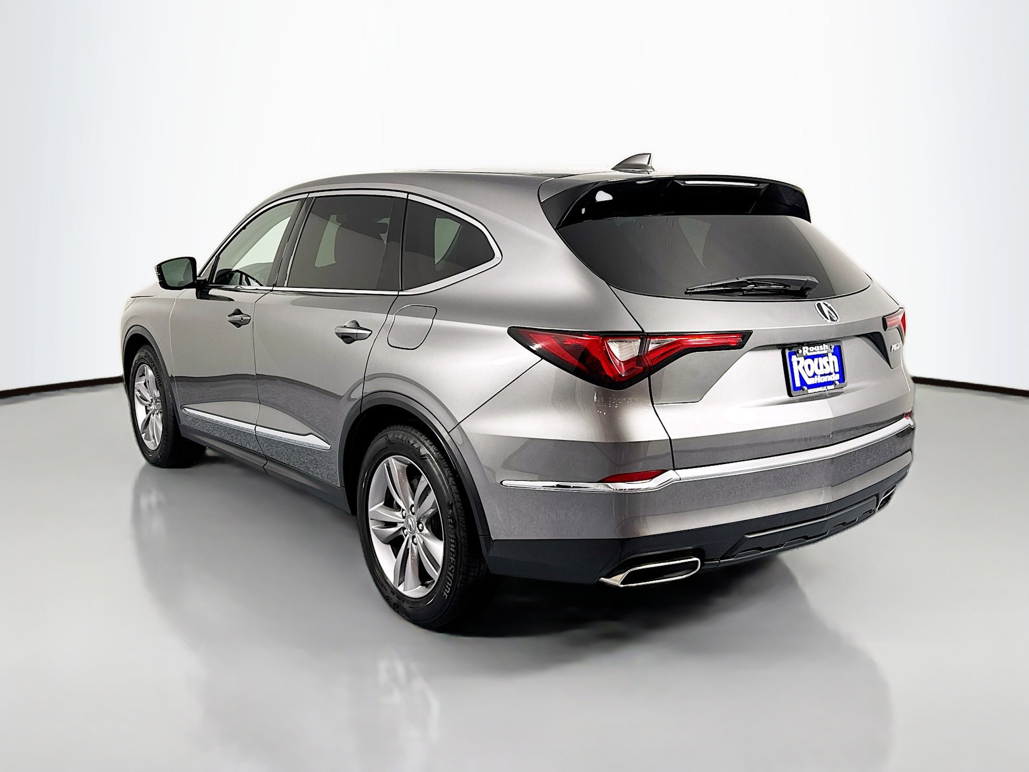 Used 2023 Acura MDX FWD image 7