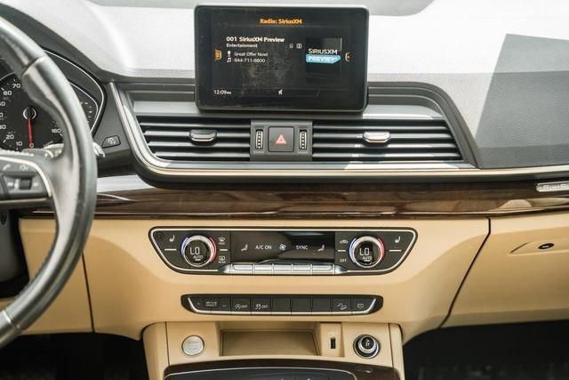 Used 2019 Audi Q5 2.0T Premium w/ Convenience Package image 22