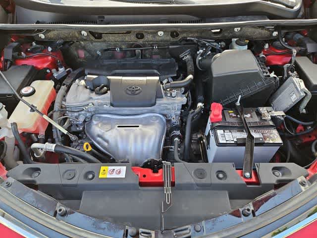 Used 2017 Toyota RAV4 XLE FWD image 12