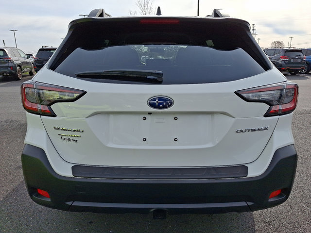 Certified 2025 Subaru Outback Premium AWD/4WD image 6