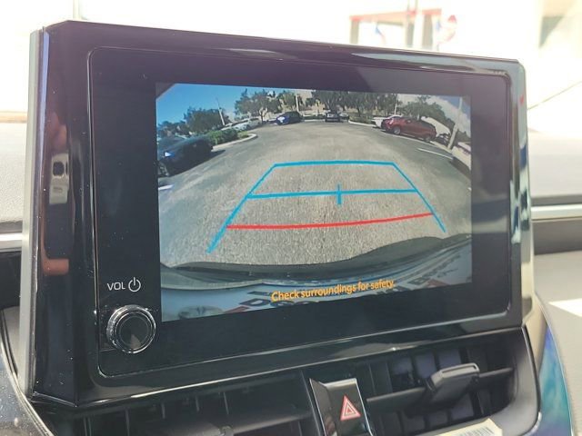 Used 2024 Toyota Corolla LE image 21