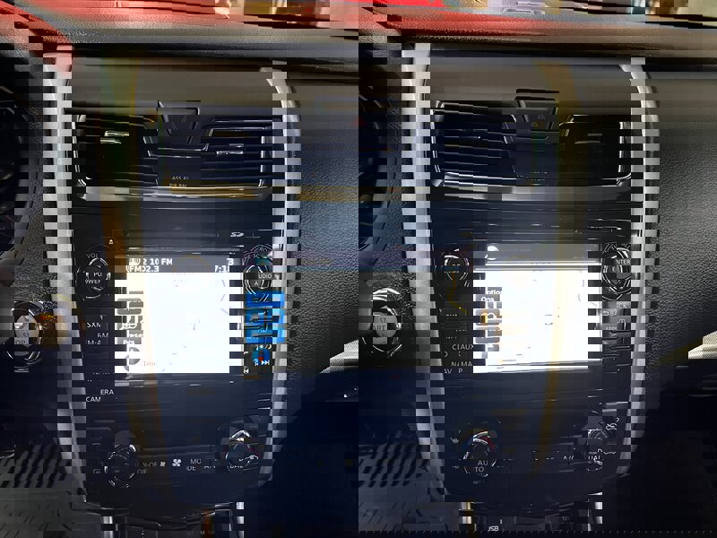 Used 2015 Nissan Altima 2.5 SL w/ Technology Package image 15