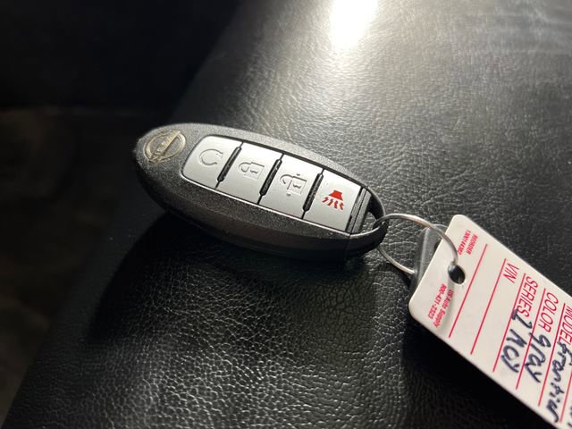 Used 2023 Nissan Frontier PRO-4X w/ Pro-4X Premium Package image 29