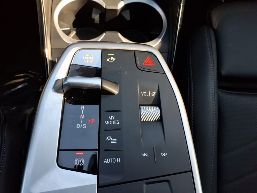 Used 2024 BMW X1 M35i w/ Premium Package image 13