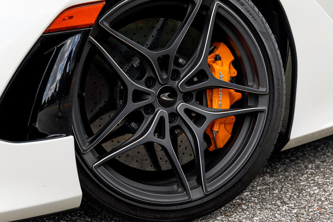 Used 2020 McLaren 720S Performance RWD image 43