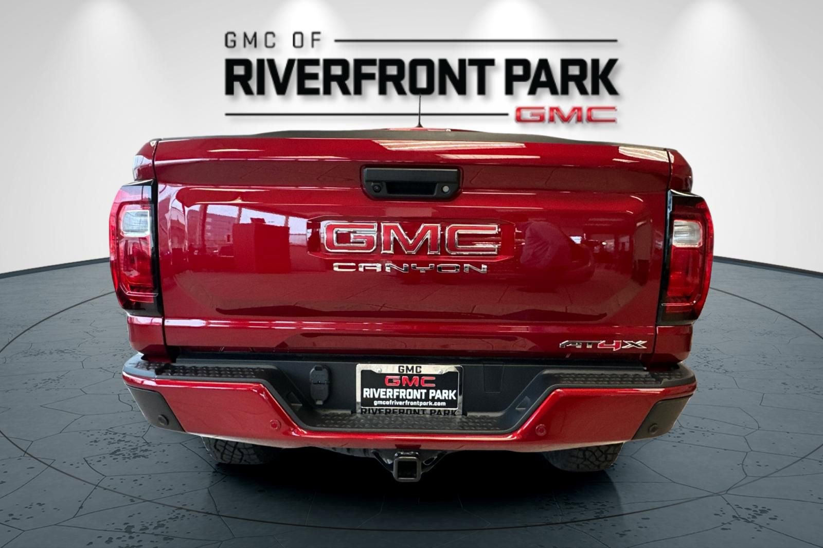 New 2026 GMC Canyon AT4X AWD/4WD image 4