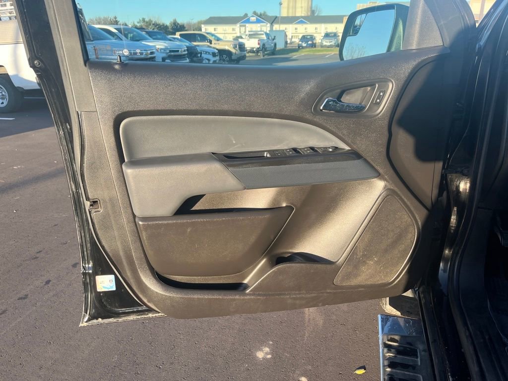 Used 2016 Chevrolet Colorado Z71 image 11