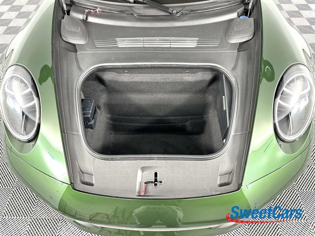Used 2026 Porsche 911 Carrera RWD image 41