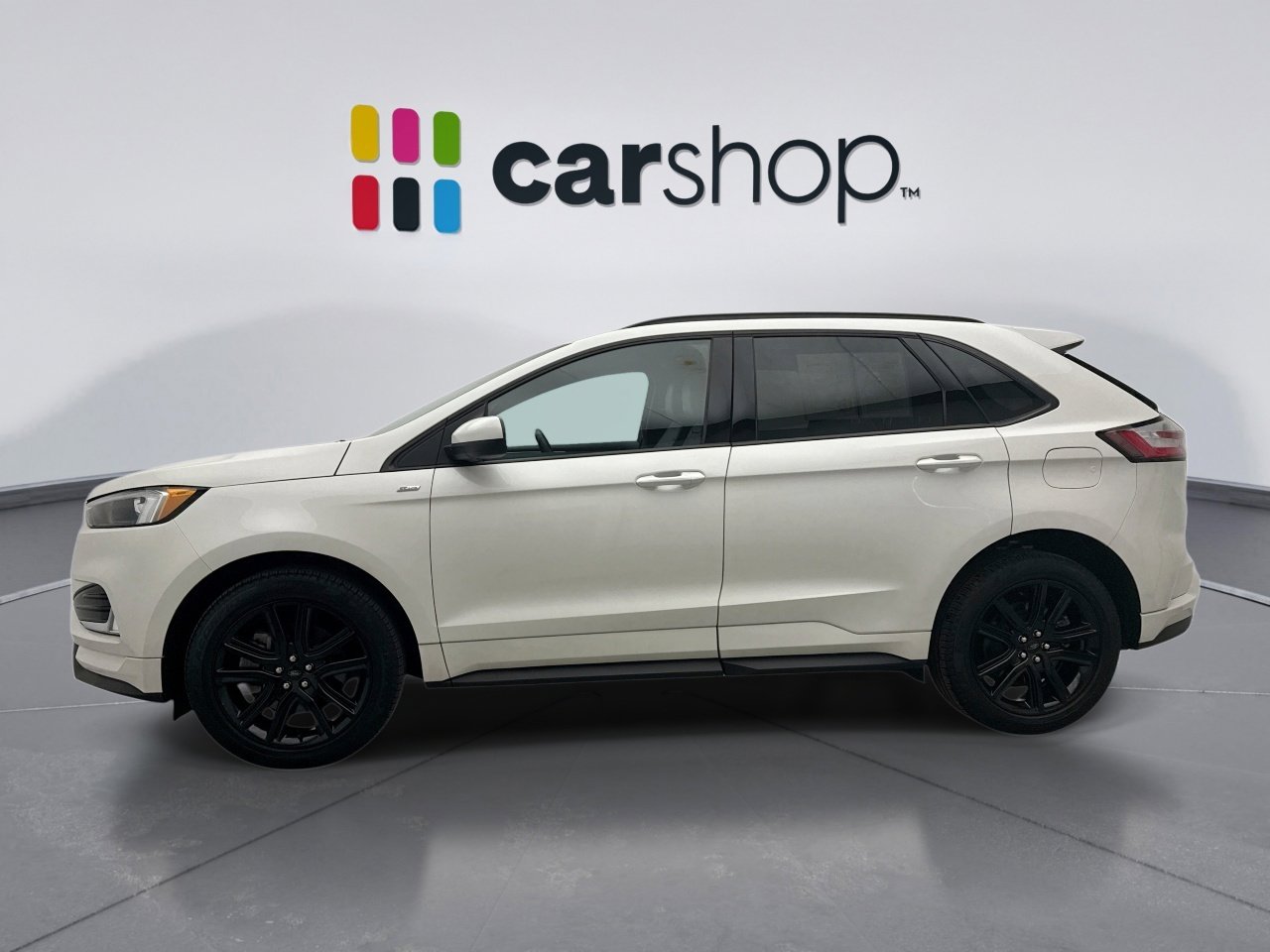 Used 2024 Ford Edge ST-Line image 2