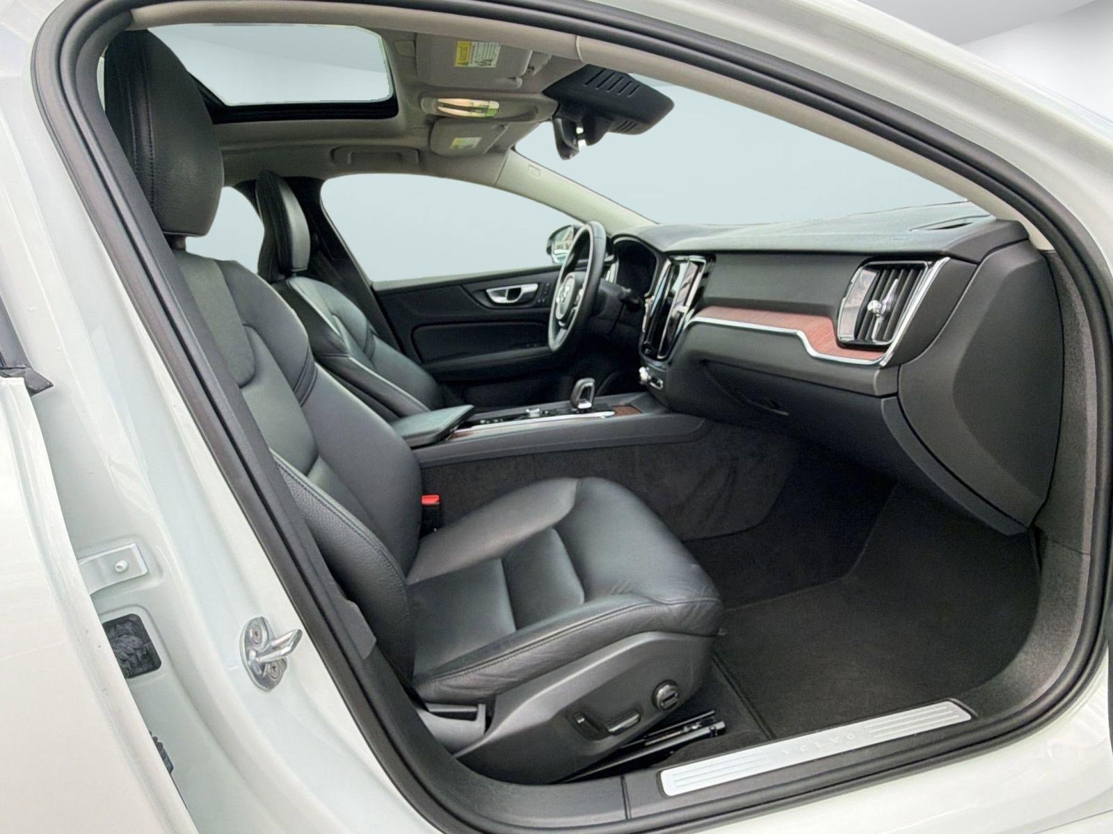 Used 2024 Volvo S60 B5 Plus AWD/4WD image 26