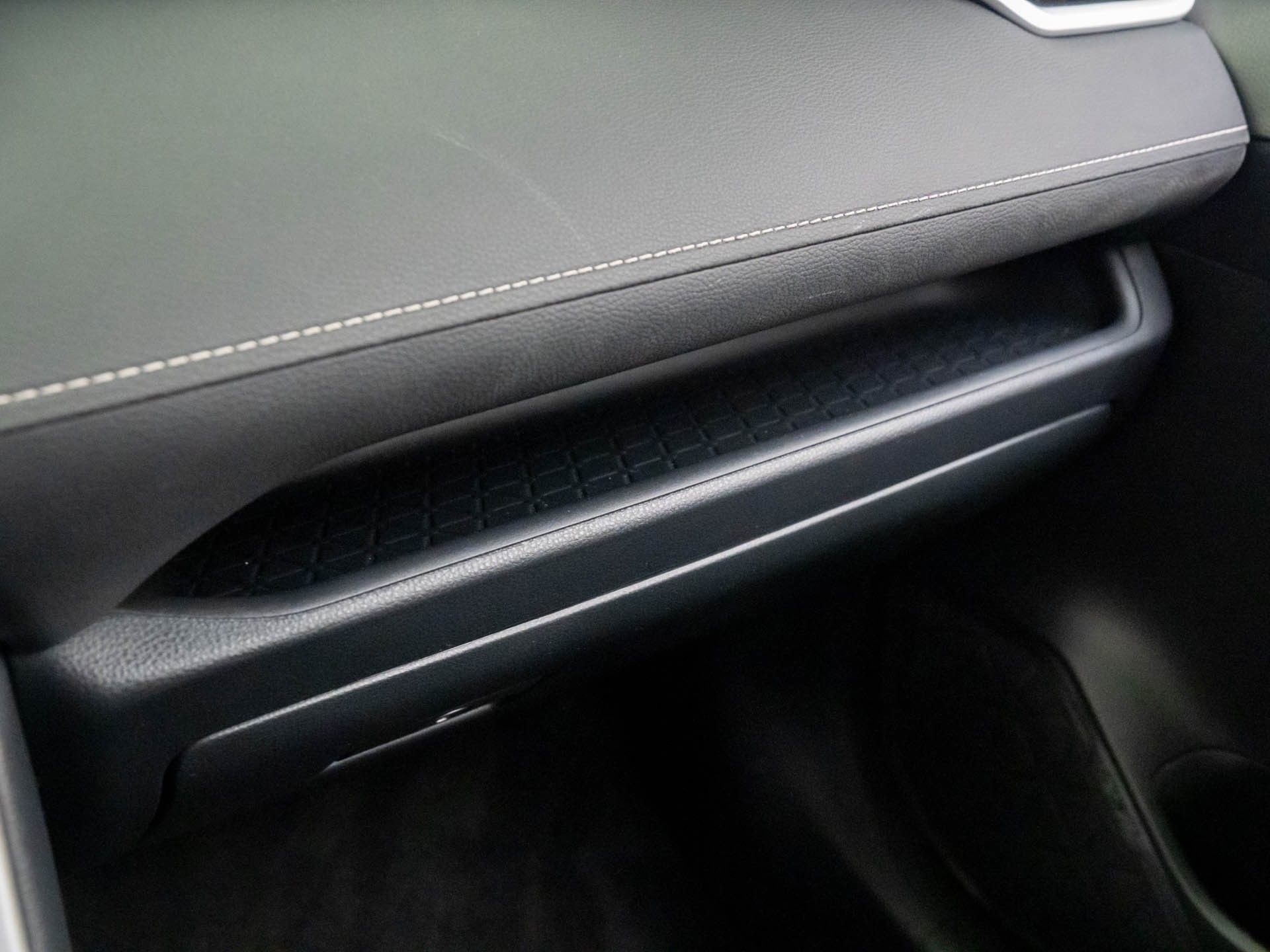 Used 2025 Toyota RAV4 LE image 26