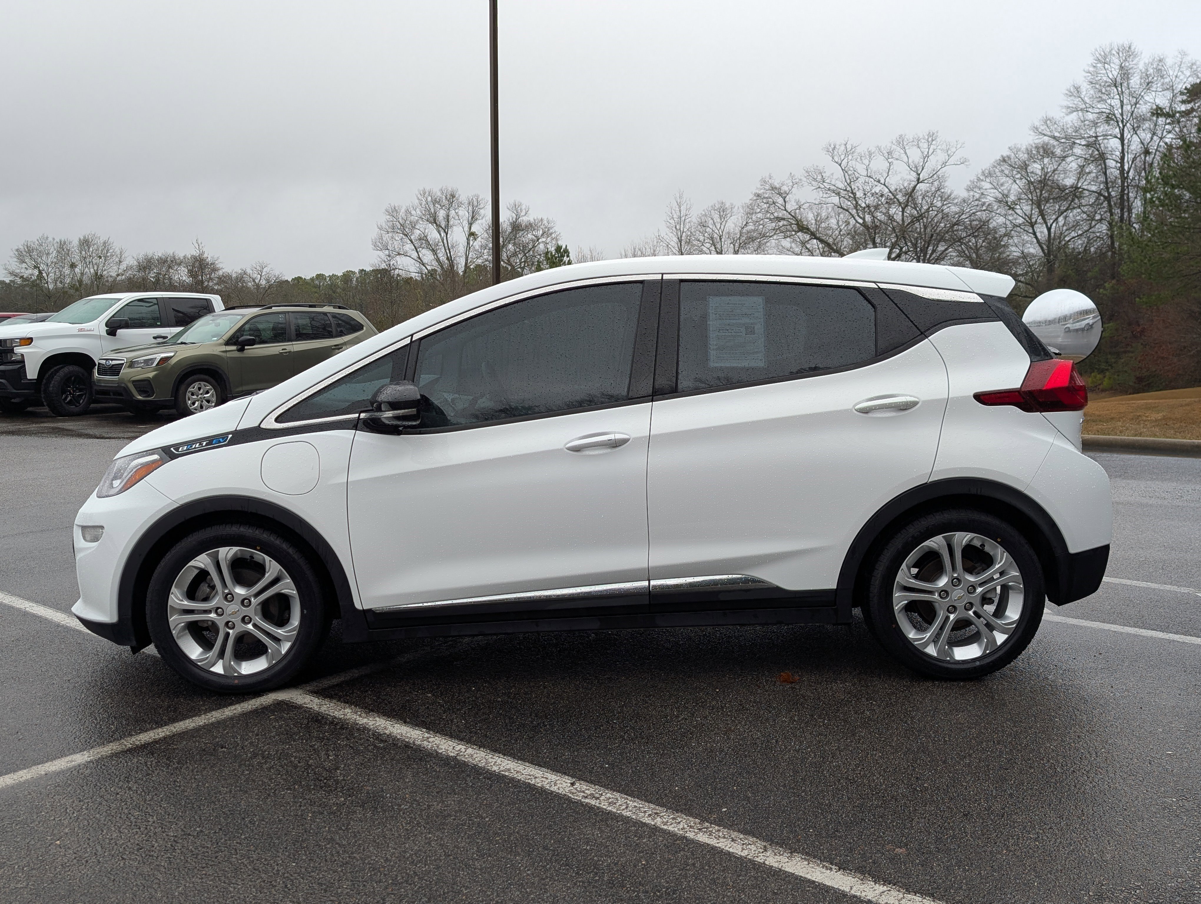 Used 2020 Chevrolet Bolt LT image 6