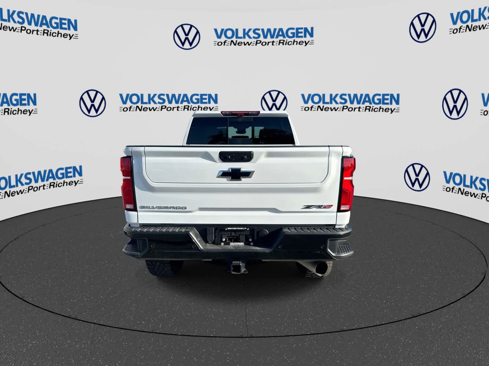 Used 2026 Chevrolet Silverado 2500 ZR2 AWD/4WD image 13