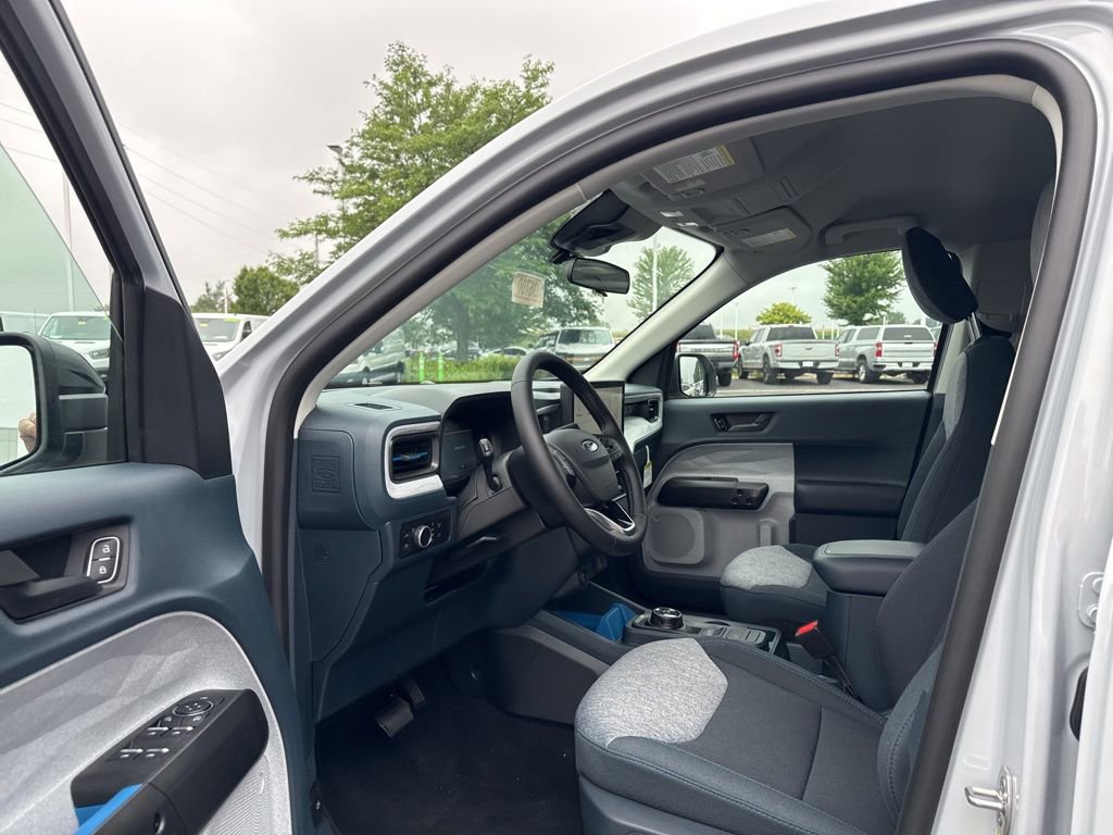New 2025 Ford Maverick XLT w/ XLT Luxury Package image 27