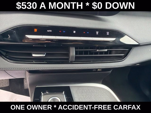 Used 2025 Buick Enclave Preferred AWD/4WD image 23