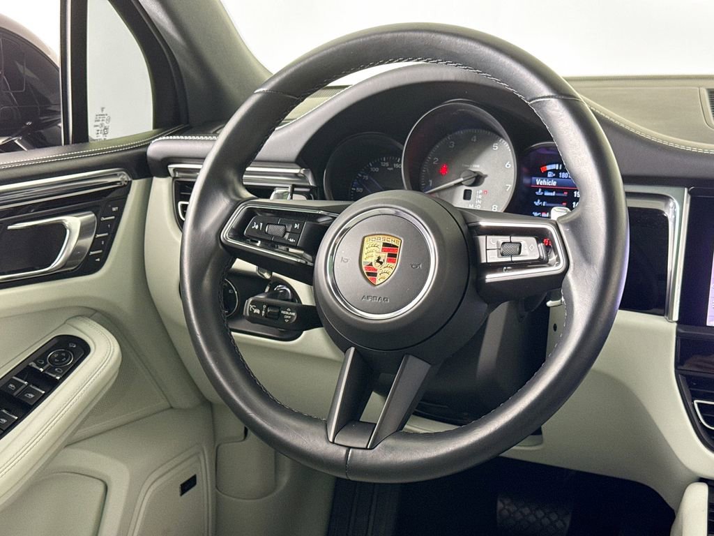 Used 2024 Porsche Macan S image 20