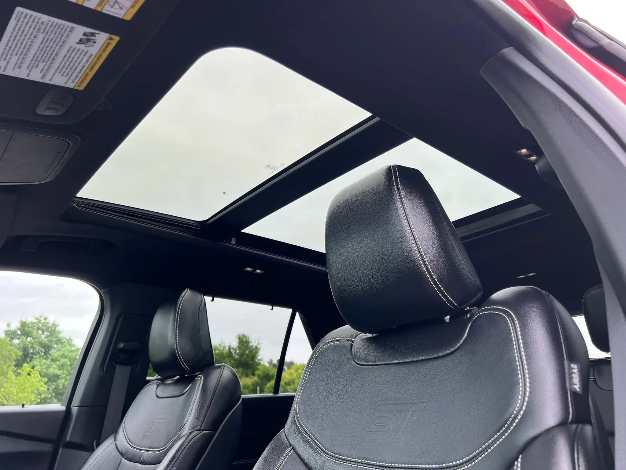 Used 2020 Ford Explorer ST w/ Premium Technology Package AWD/4WD image 34