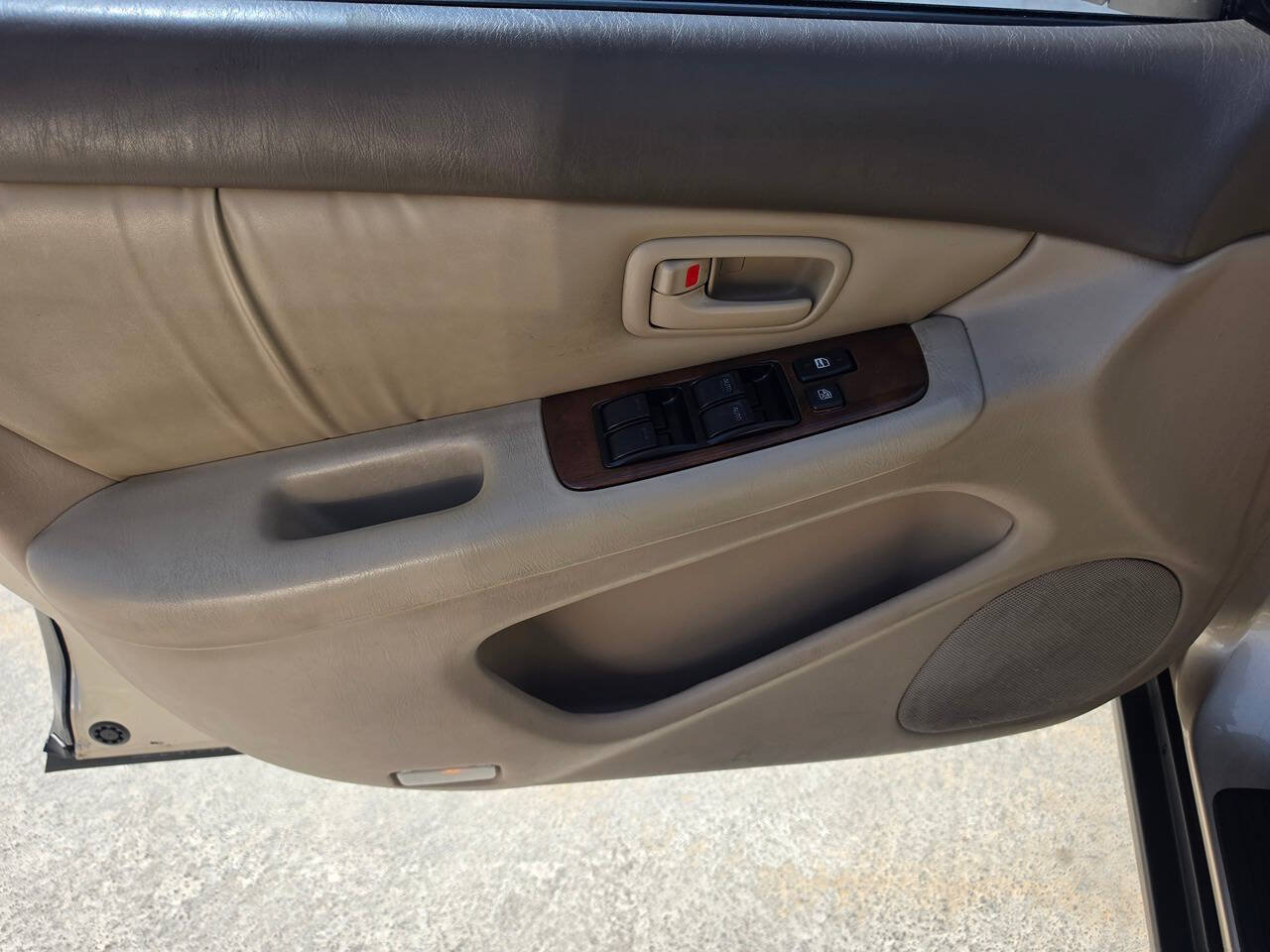 Used 1999 Lexus ES 330 FWD image 18