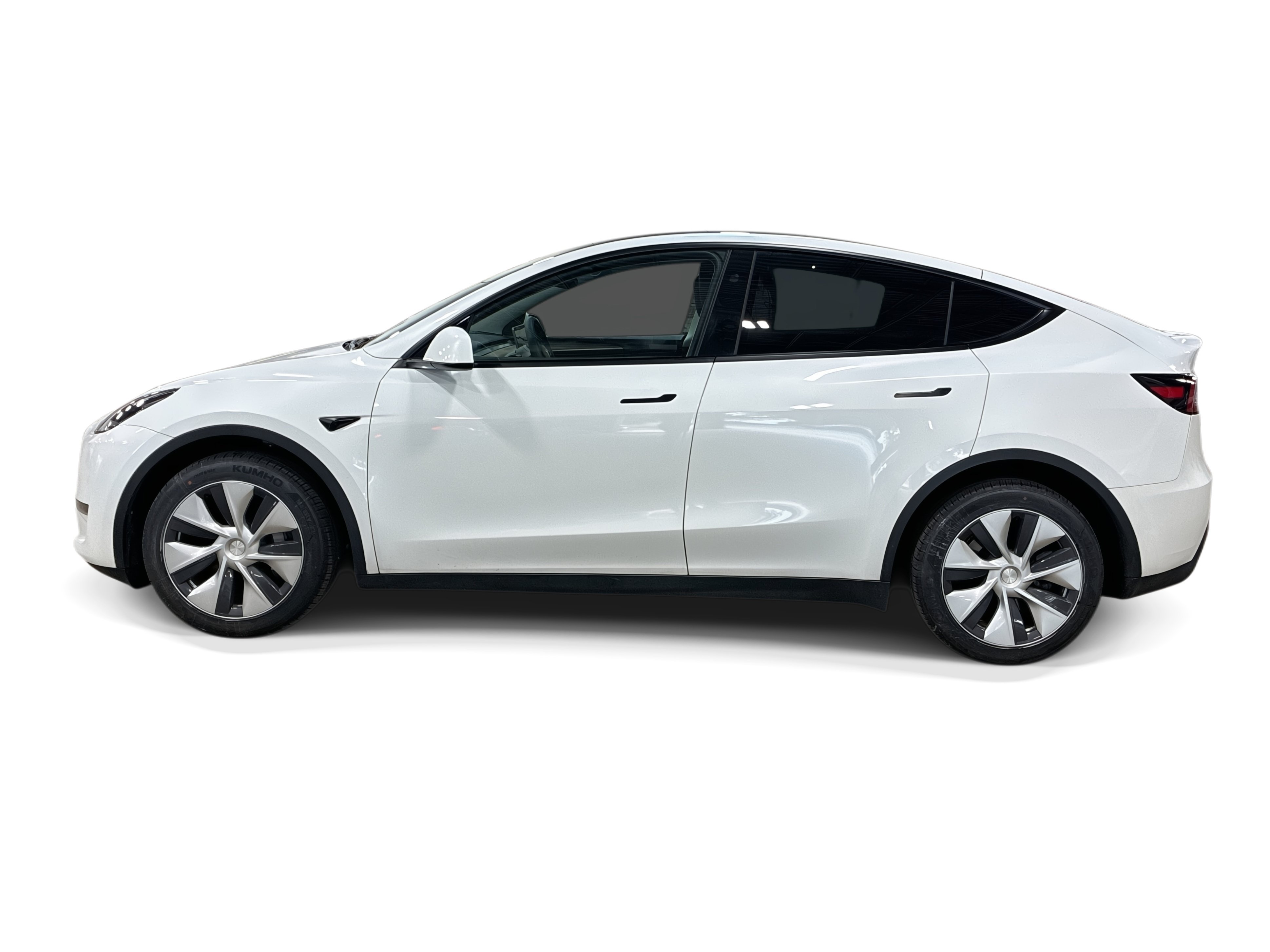 Certified 2023 Tesla Model Y Long Range AWD/4WD image 3