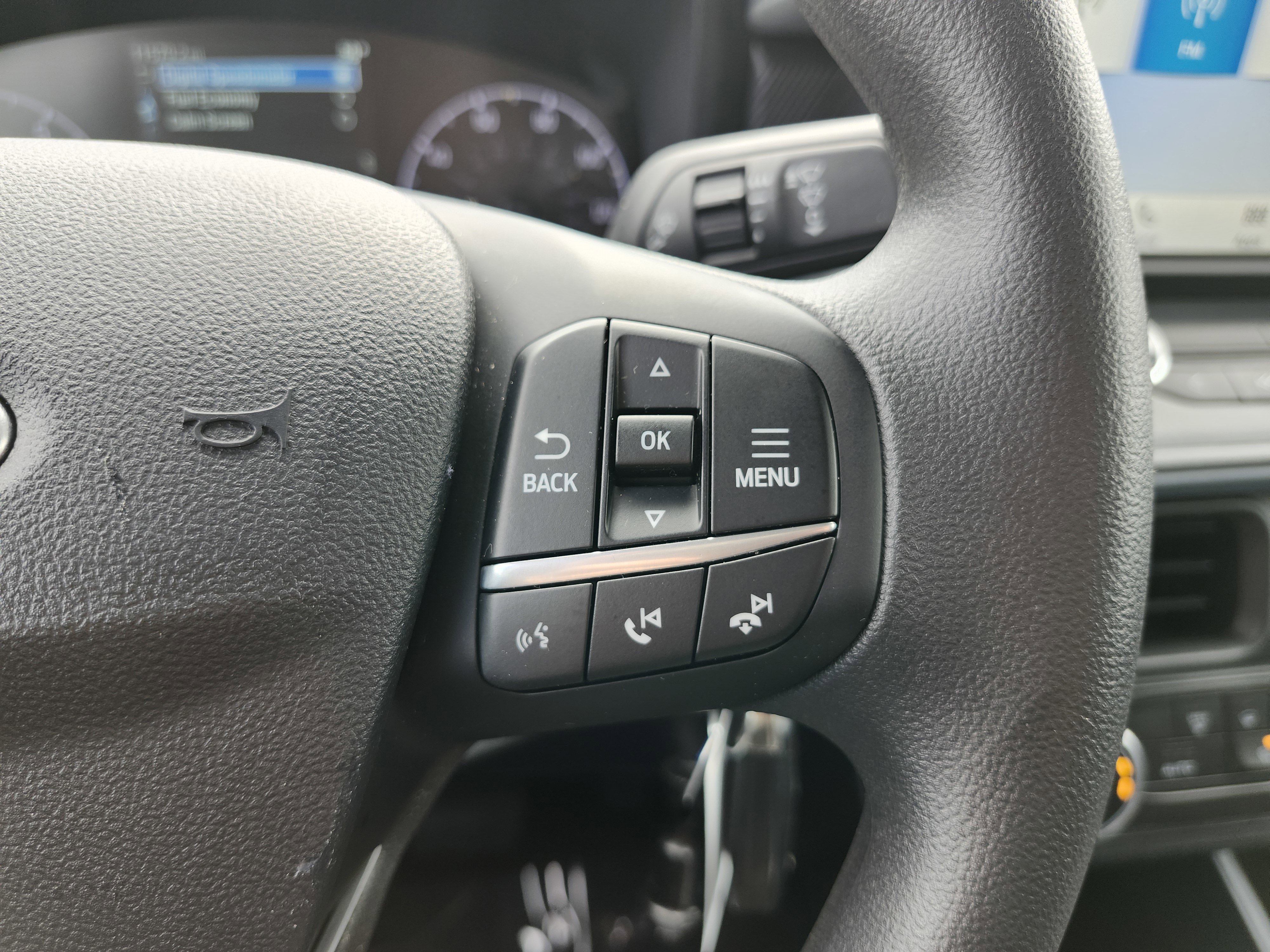Used 2024 Ford Maverick XL image 30