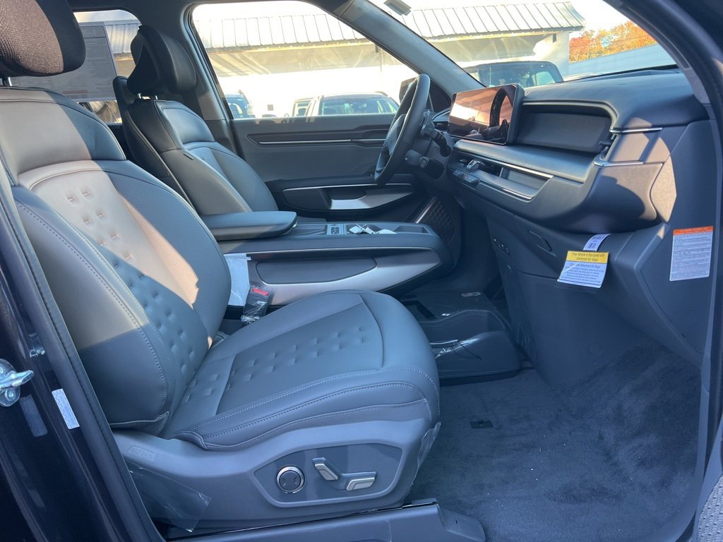 New 2026 Kia EV9 Wind image 14