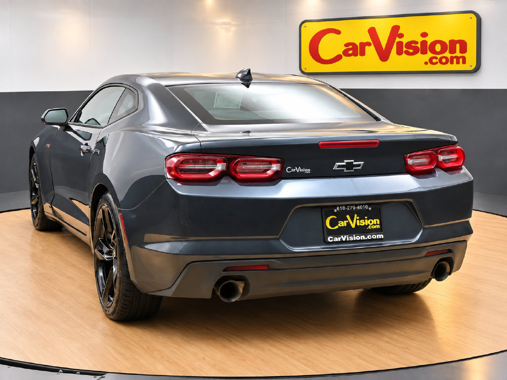 Used 2023 Chevrolet Camaro LT RWD image 7