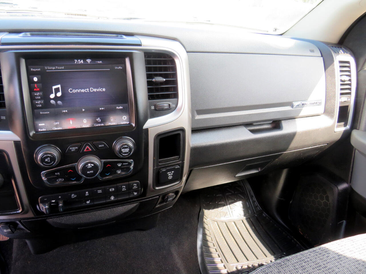 Used 2018 RAM 2500 Big Horn image 11