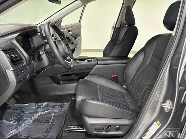 Used 2023 Nissan Rogue Platinum w/ Platinum Premium Package AWD/4WD image 15