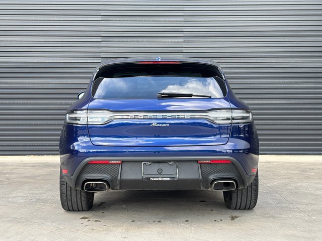 Certified 2025 Porsche Macan image 6