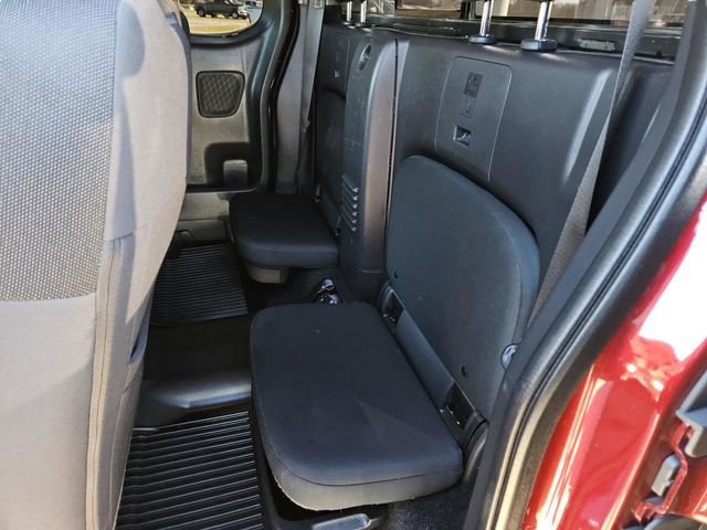 Used 2022 Nissan Frontier SV w/ Technology Package image 30
