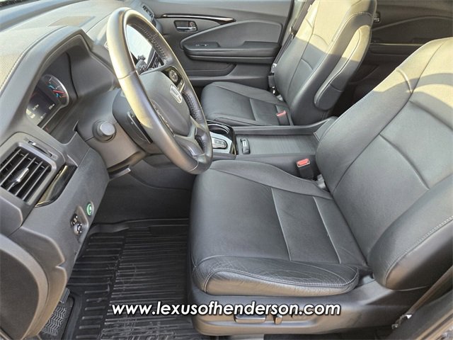 Used 2021 Honda Pilot Touring image 10