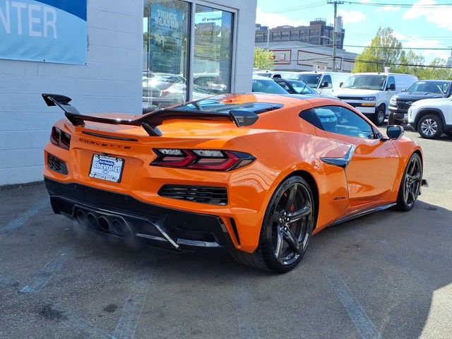 Used 2024 Chevrolet Corvette Z06 w/ Stealth Interior Trim Package image 6