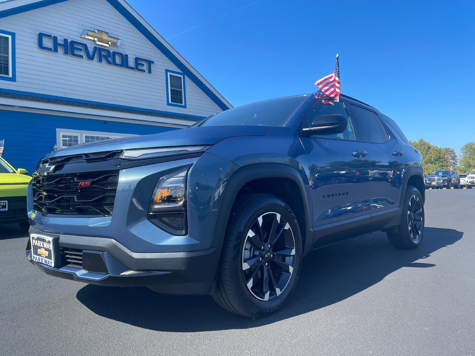 New 2026 Chevrolet Equinox RS image 3