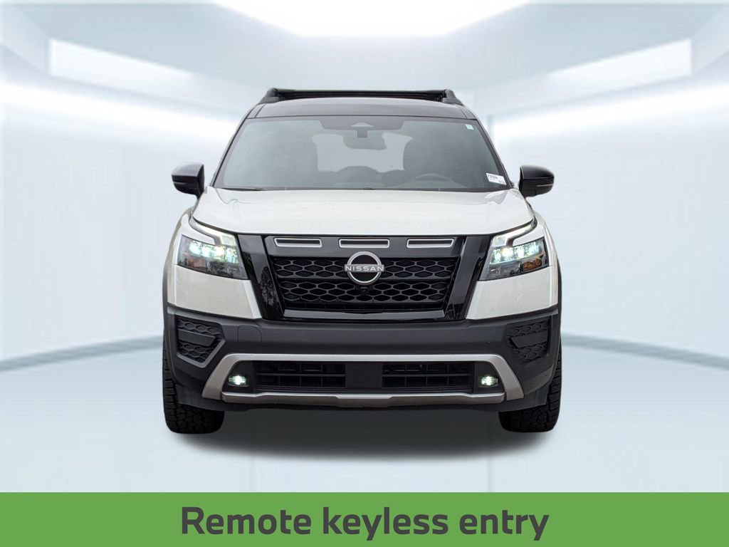 Used 2024 Nissan Pathfinder Rock Creek AWD/4WD image 12