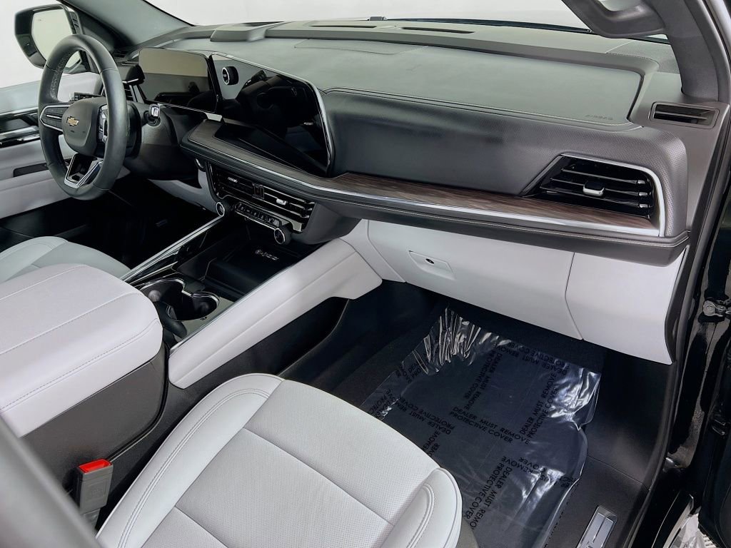 Used 2025 Chevrolet Tahoe Premier image 31