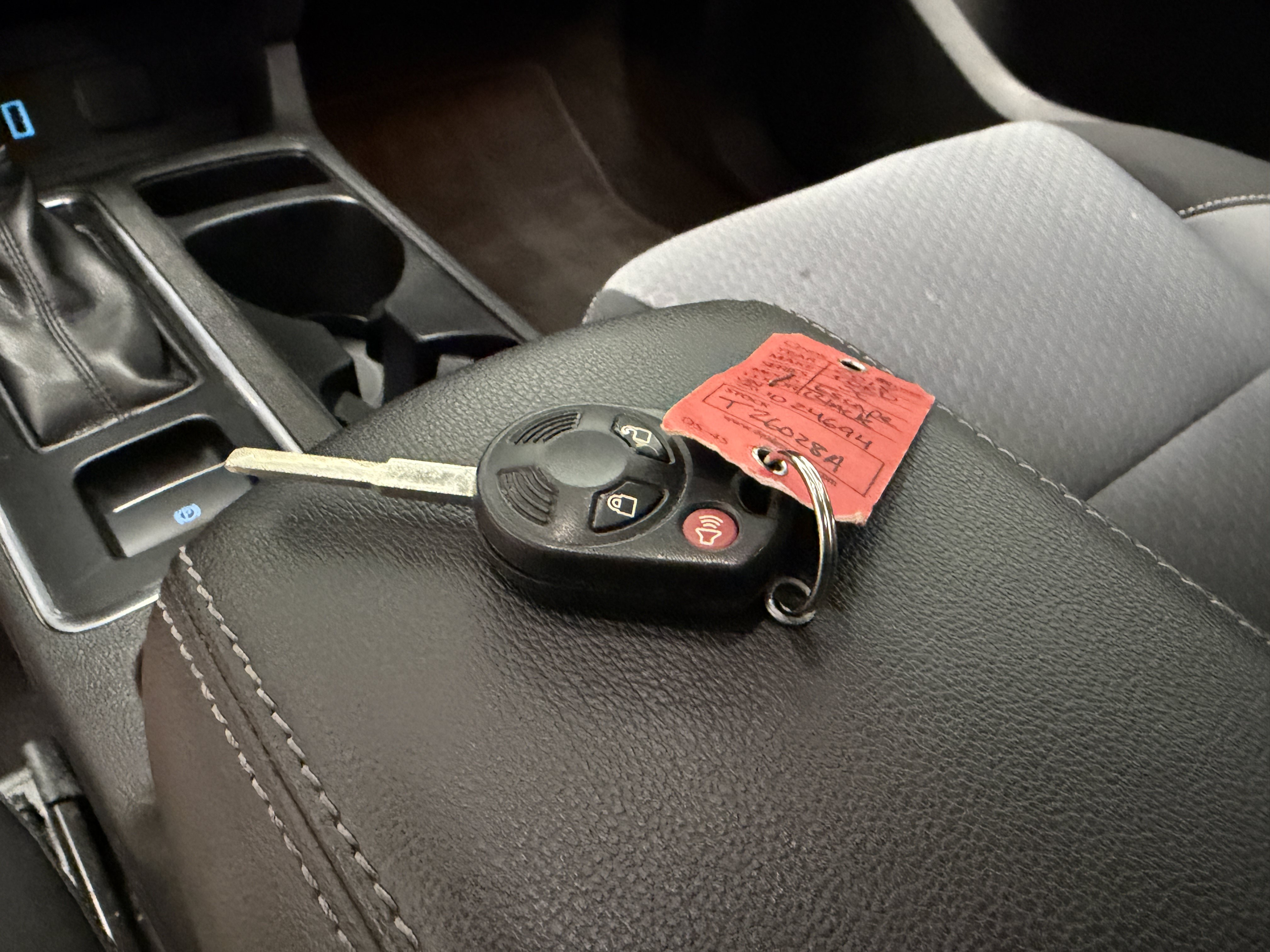 Used 2018 Ford Escape SE w/ SE SYNC Package FWD image 12