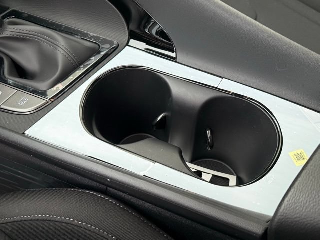 New 2026 Hyundai Elantra SEL Sport Premium FWD image 28